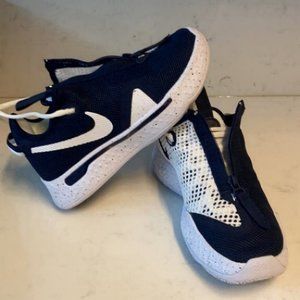 Nike PG 4 TB Sneakers